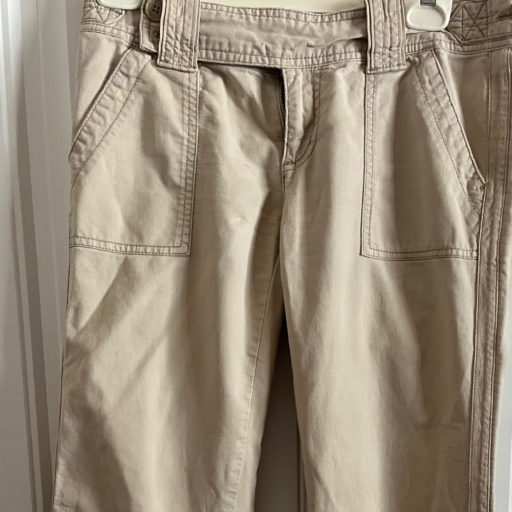 American Eagle Khaki Pants